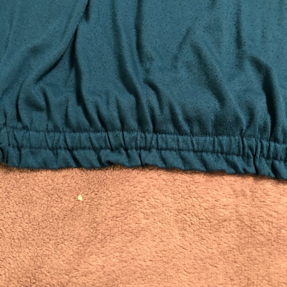 Beautiful Turquoise blouse - Picture 5 of 8